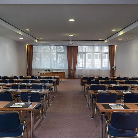 Maritim Hotel Magdeburg Ngoại thất bức ảnh