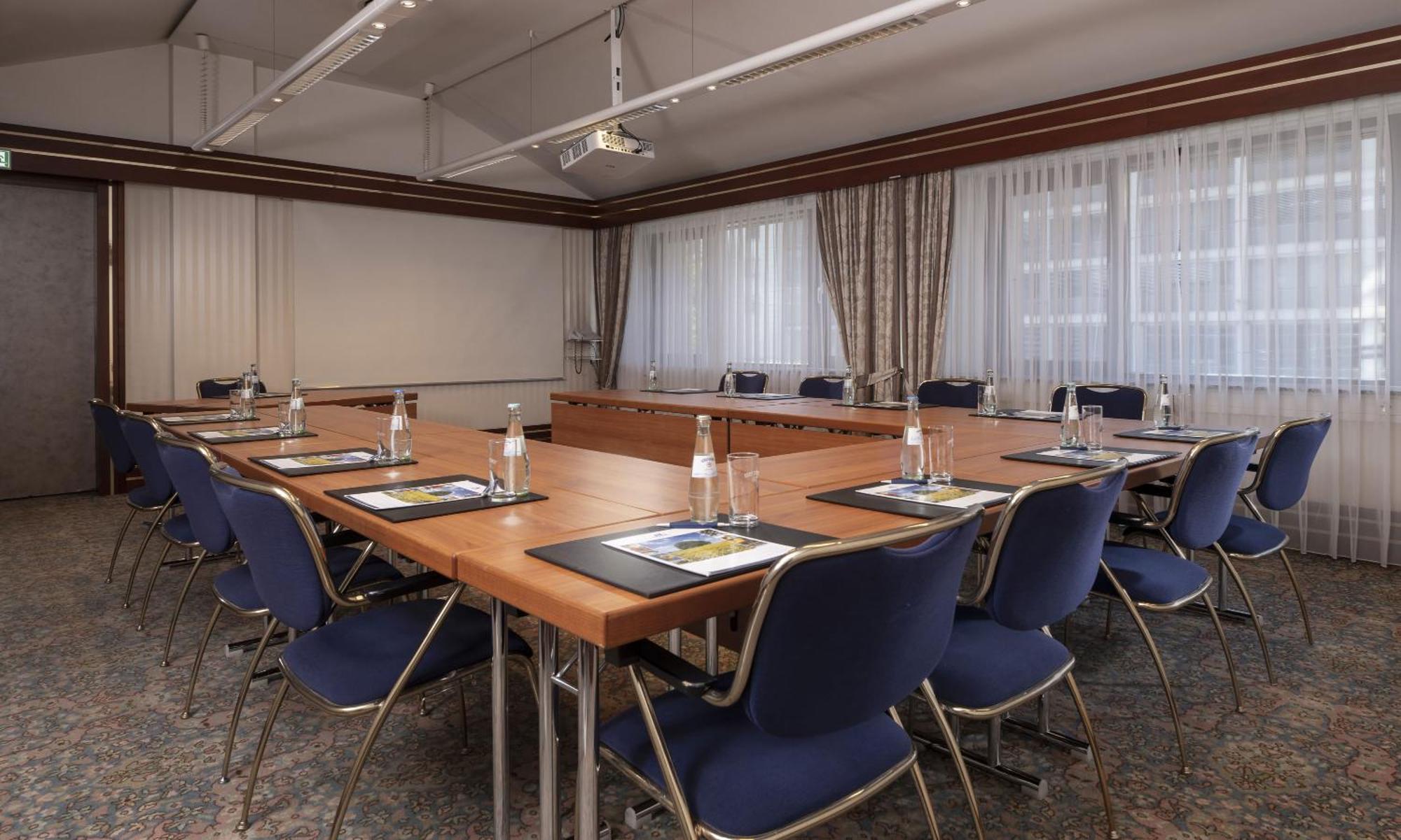 Maritim Hotel Magdeburg Ngoại thất bức ảnh