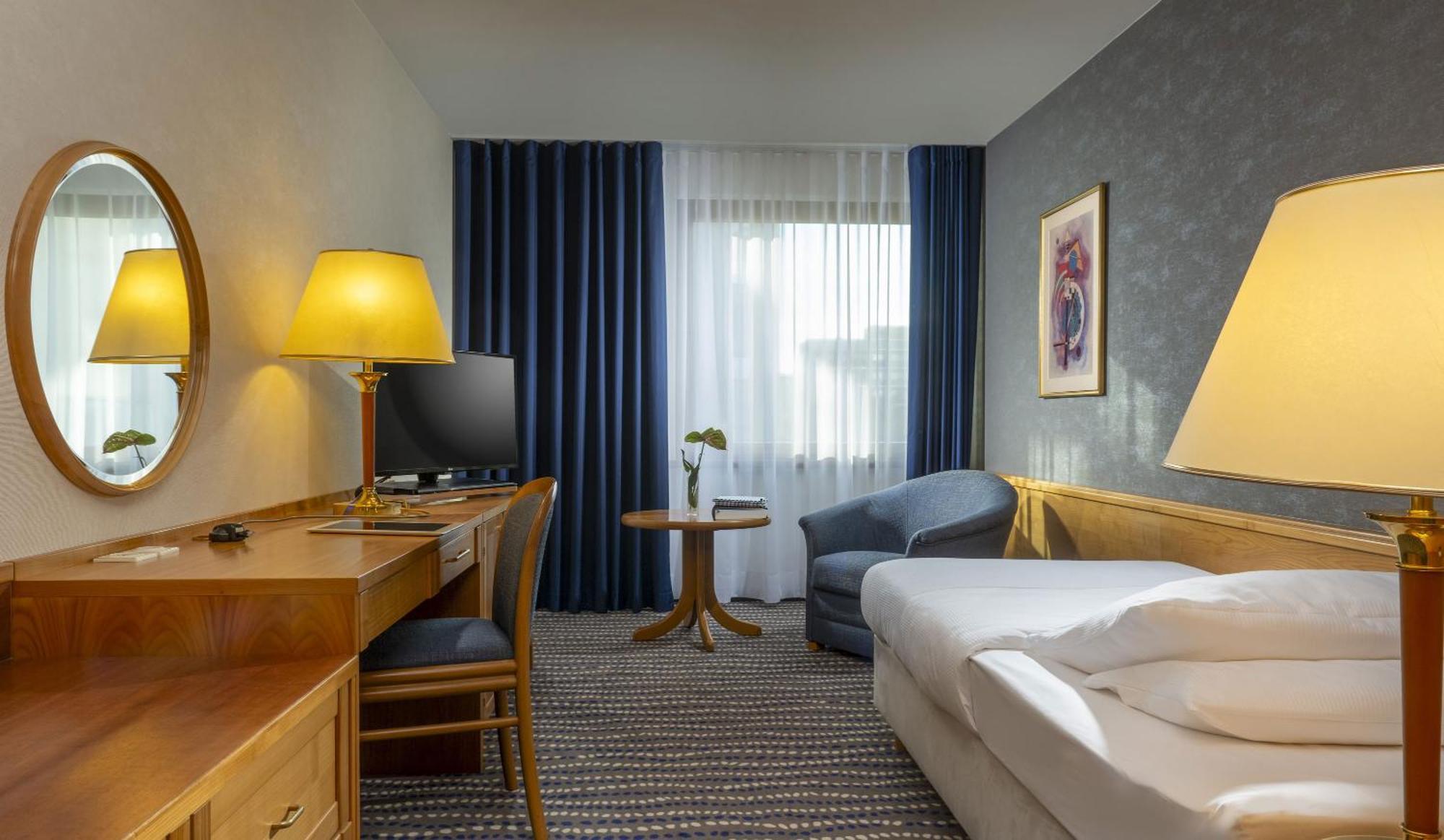 Maritim Hotel Magdeburg Ngoại thất bức ảnh